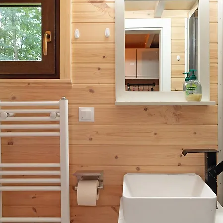 بيت للعطل Tiny House Ernesto ليهنين